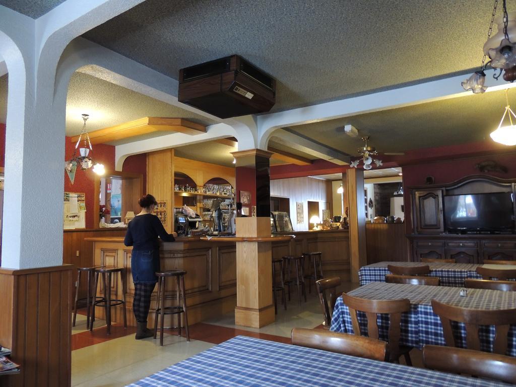 Aux Deux Clefs Hotel Petersbach Buitenkant foto